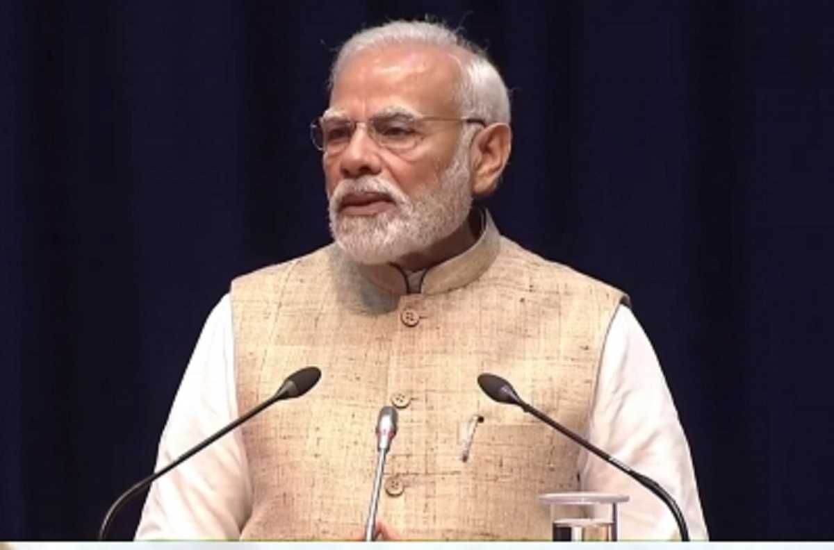 पीएम मोदी ने सांसदों से कहा, मोटा अनाज खाएं और लोगों को खाने के लिए करें प्रेरित पीएम मोदी ने सांसदों से कहा, मोटा अनाज खाएं और लोगों को खाने के लिए करें प्रेरित